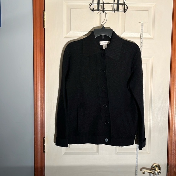 Evan-Picone-M-black-100% Laine wool, Collar button-down cardigan, ribbed details - Picture 2 of 11